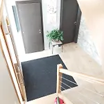 Maison Entouree D Animaux En Pleine Campagne Lasseube